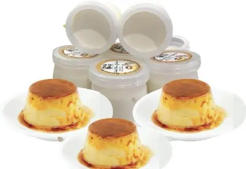 Hình ảnh Set 3 bánh Flan + 2 Yaourt truyền thống
