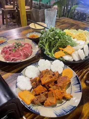 Hình ảnh Lẩu bò sốt vang Hà Nội : Size Nhỏ