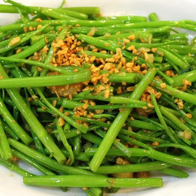 Hình ảnh RAU MUỐNG XÀO TỎI