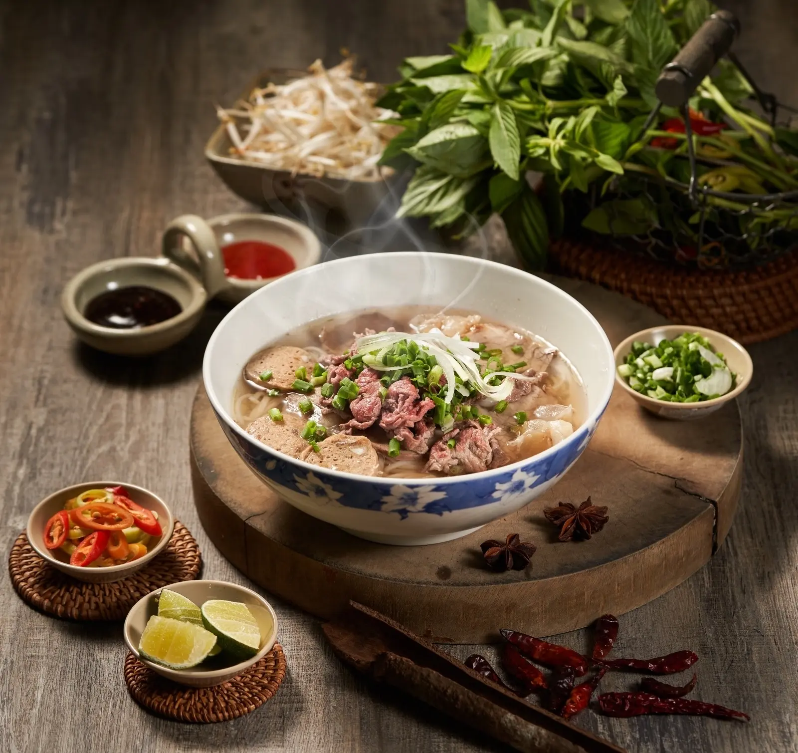 Hình ảnh Phở tái nạm viên