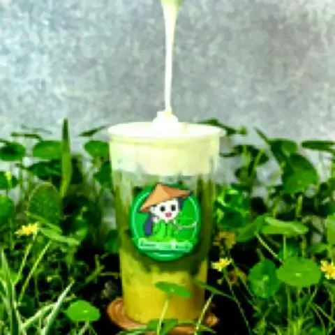 Hình ảnh Rau má đậu xanh macchiato sữa dừa