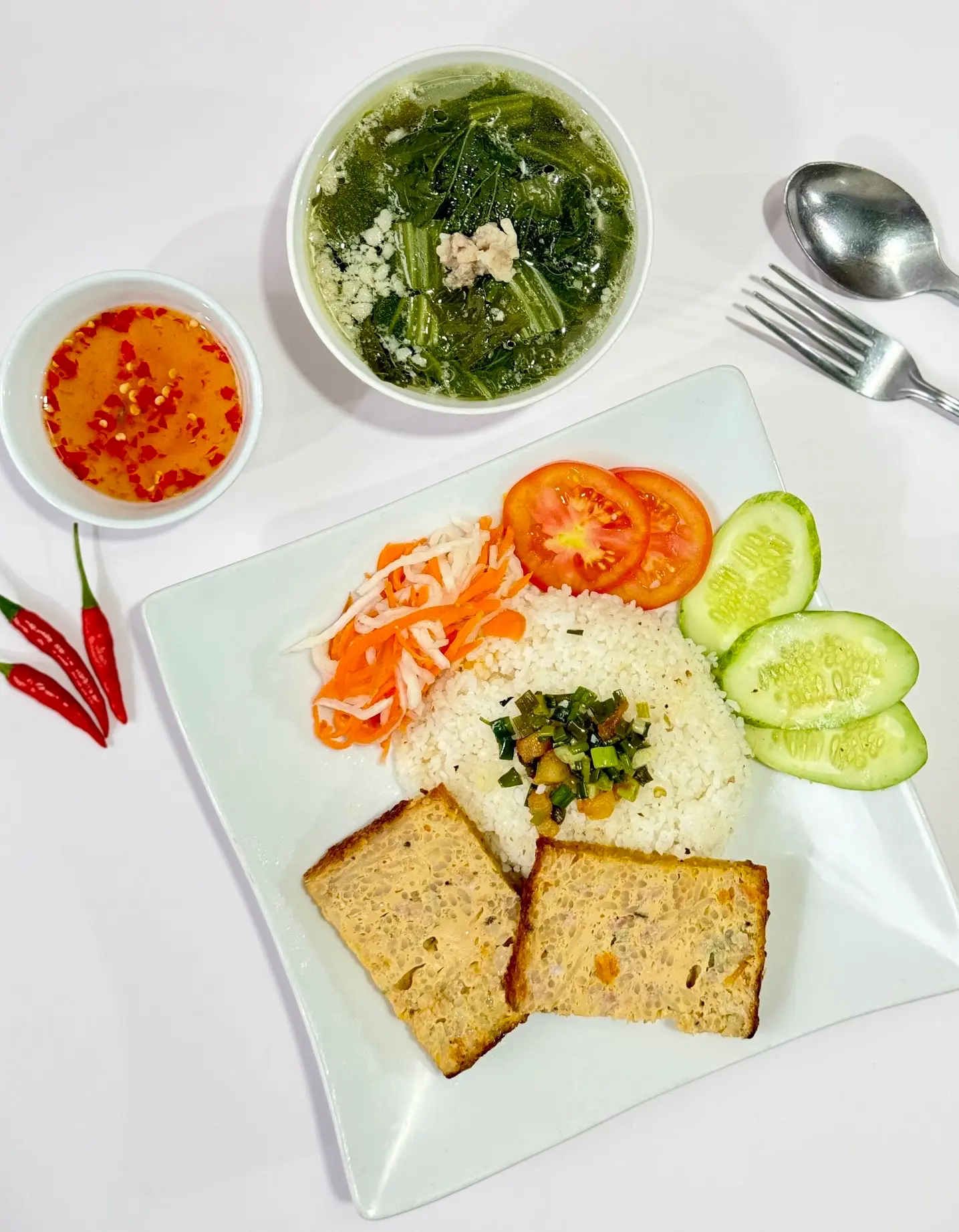 Hình ảnh Cơm Tấm Chả Tôm Khô Nướng 