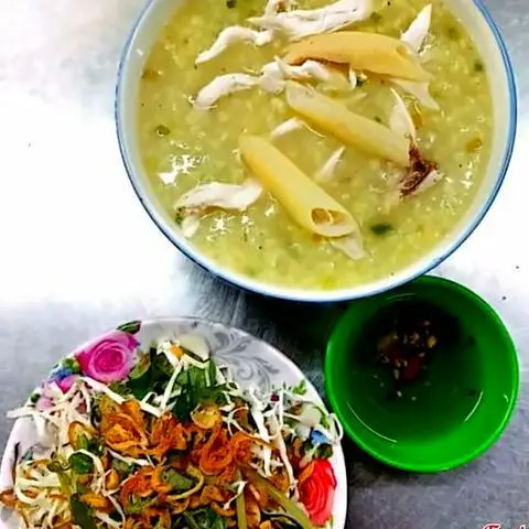 Hình ảnh Cháo gà xé - gỏi