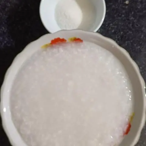 Hình ảnh cháo trắng + đường