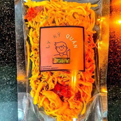 Hình ảnh Khô gà lá chanh - 100g