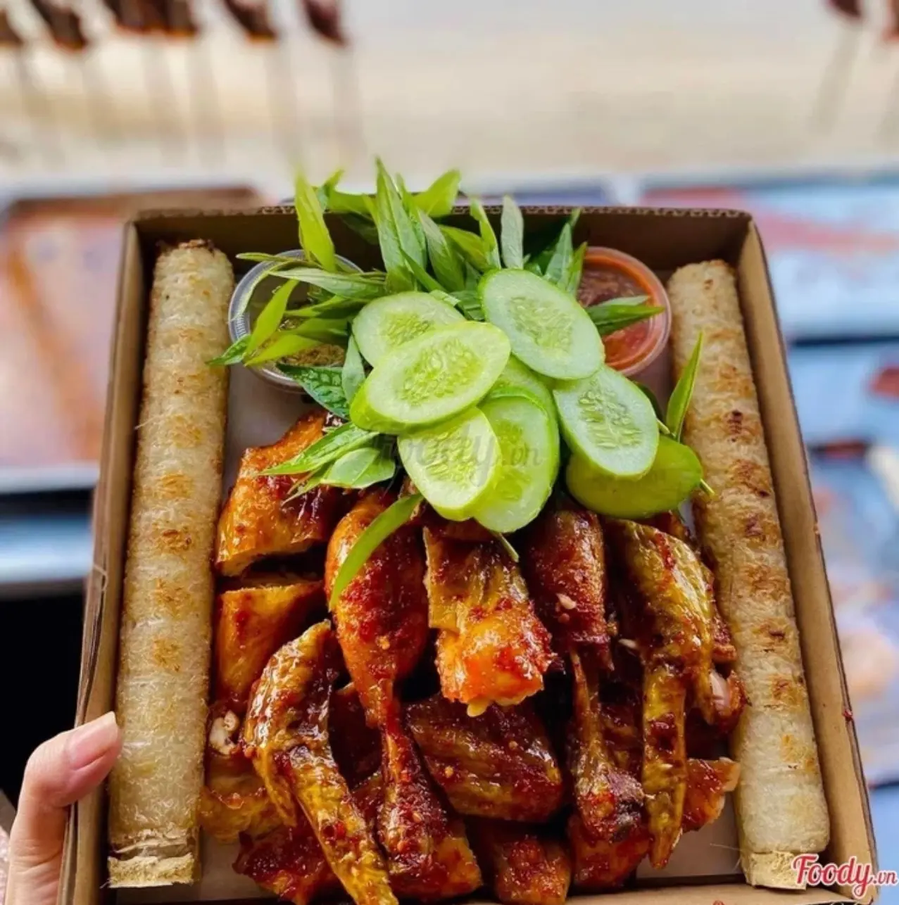 Hình ảnh Combo gà nướng nguyên con - 2 cơm lam