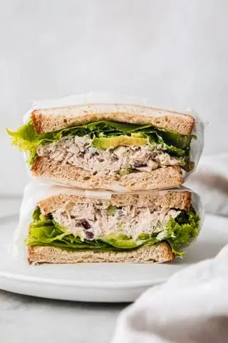 Hình ảnh Tuna sandwich - sandwich cá ngừ