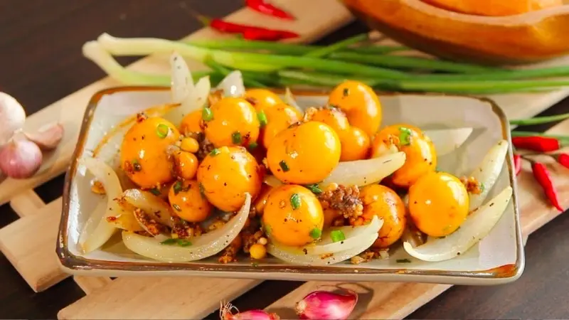 Hình ảnh Trứng non hấp hành (3 bộ/ hộp)