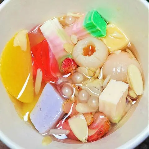 Hình ảnh CHÈ KHÚC BẠCH THẬP CẨM