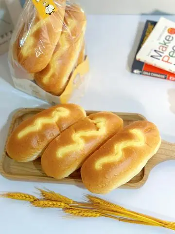 Hình ảnh Bánh mì Phomai ngọt (5cái/bịch, loại dài)