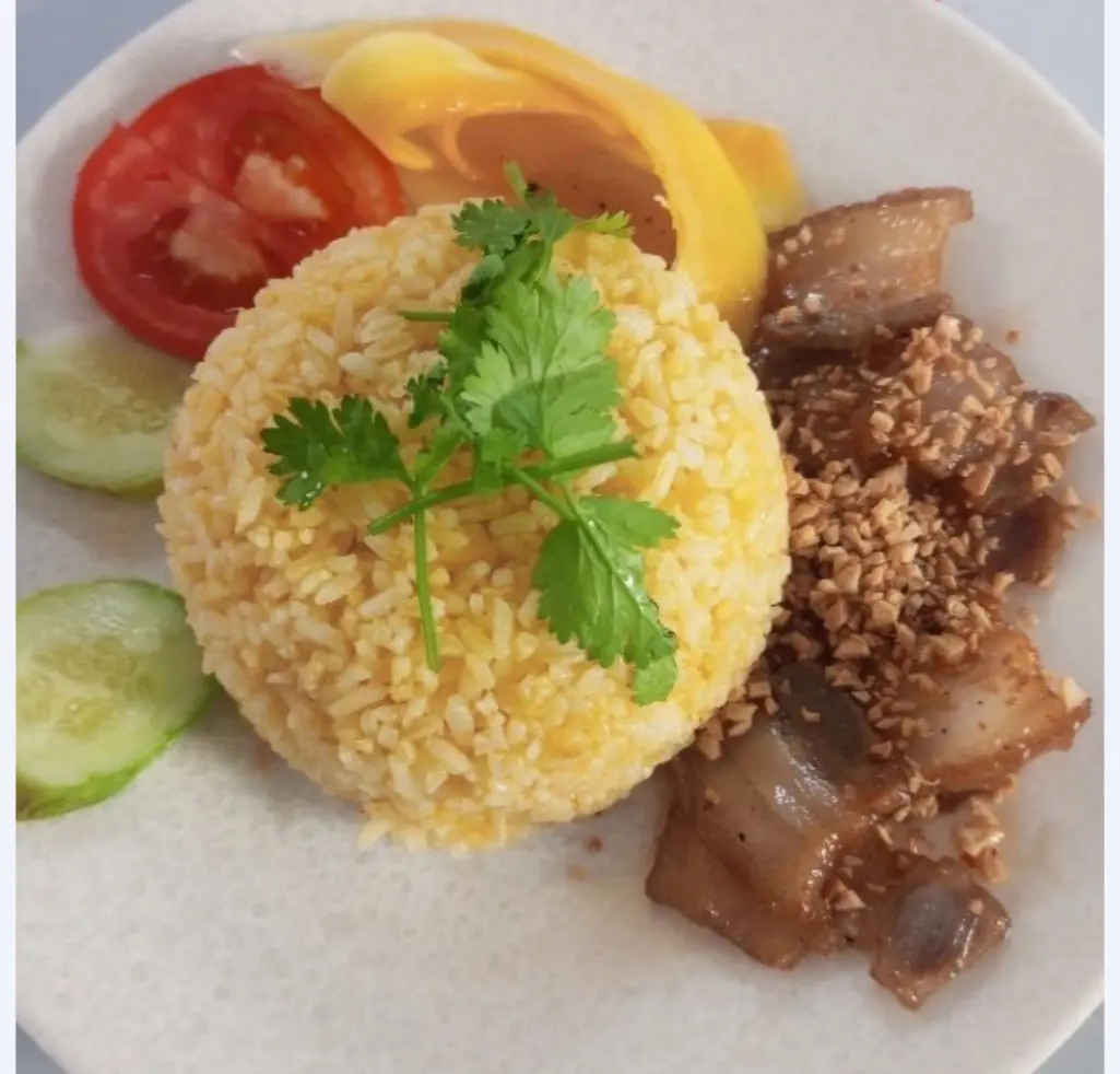 Hình ảnh Cơm Ba Rọi Chiên Nước Mắm