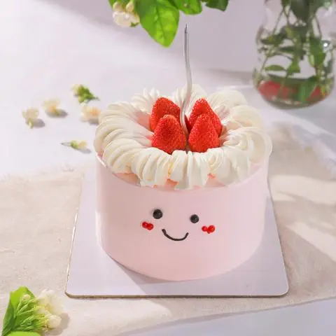 Hình ảnh Bánh Kem Mini Mặt Má Tim Đáng Yêu - Size 12cm