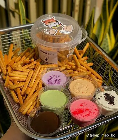 Hình ảnh Bánh que chấm sốt phô mai