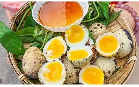 Hình ảnh Trứng Cút Luộc Lòng Đào 