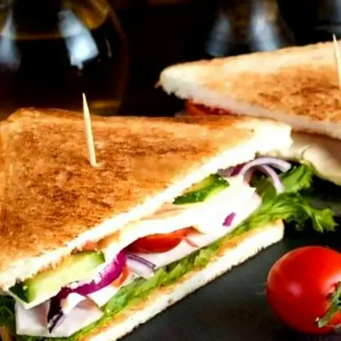 Hình ảnh Sandwich - tôm nướng sốt Bbq - coca