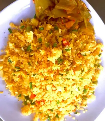 Hình ảnh CƠM GÀ XÉ SATẾ 