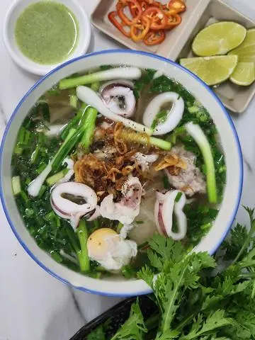 Hình ảnh Mực + Thịt 