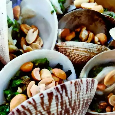 Hình ảnh Sò tộ nướng mỡ hành