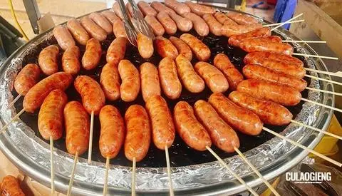 Hình ảnh Combo 3 cây lạp xưởng nướng đá (hàng loại ngon)