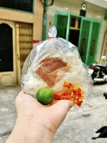 Hình ảnh Bánh tráng dẻo Sate MUỐI TÔM