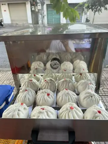Hình ảnh Steam Buns 1 Salted Egg + 2 Quail Eggs + Char Siu