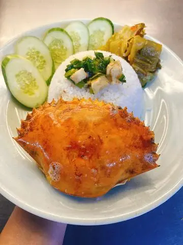 Hình ảnh cơm tấm chả mai cua