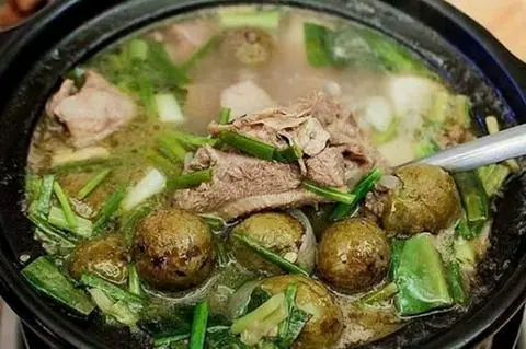 Hình ảnh Lẩu Vịt Nấu Sấu