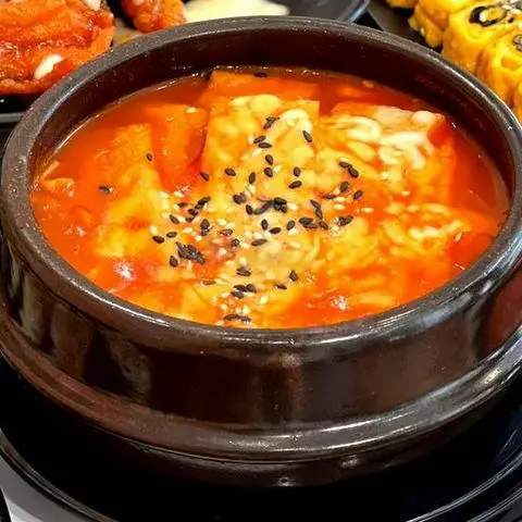 Hình ảnh Tokbokki chả cá
