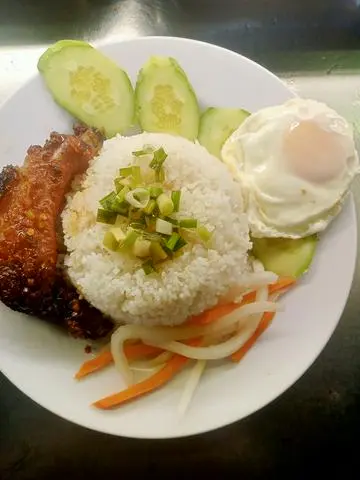 Hình ảnh cơm gà trứng 