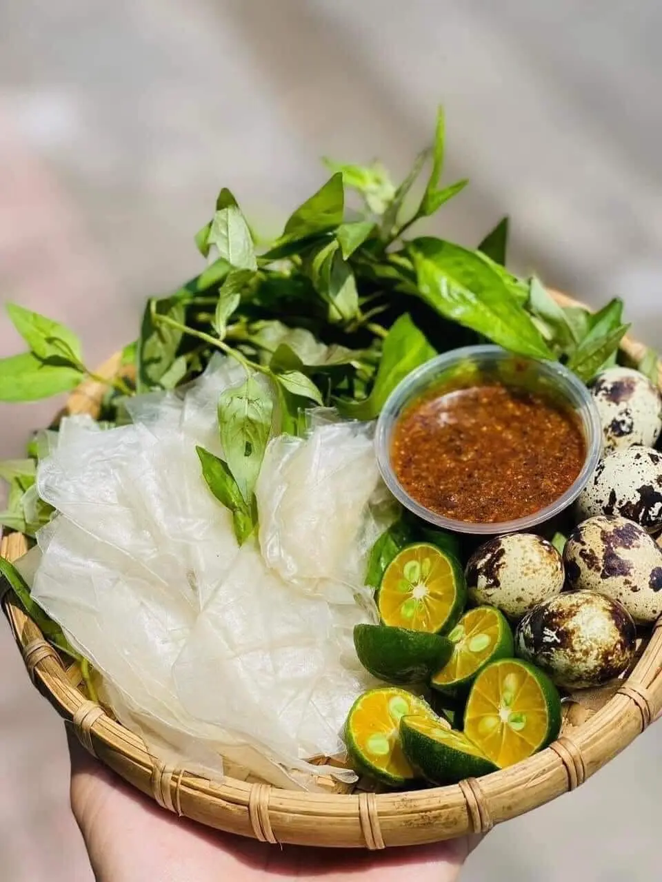 Hình ảnh bánh tráng chấm phơi sương