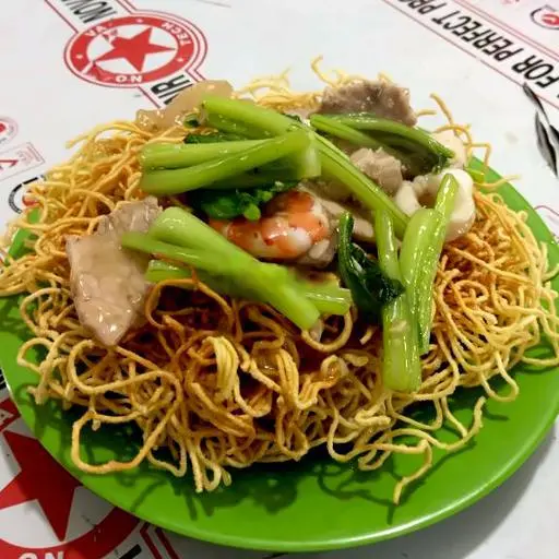 Hình ảnh Mì Xào Thập Cẩm - Nước Ngọt