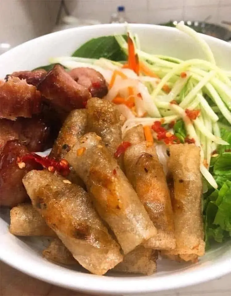 Hình ảnh chả ram tôm đất Bình Định loại nhỏ chiên sẵn tầm  45 đến 50 cuốn 500g 