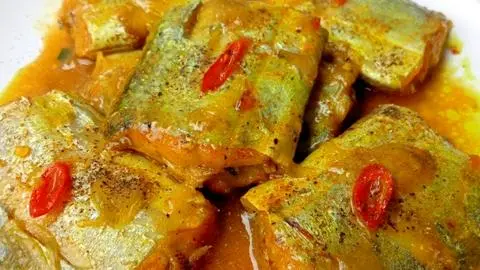 Hình ảnh Cơm Cá Hố Kho Nghệ
