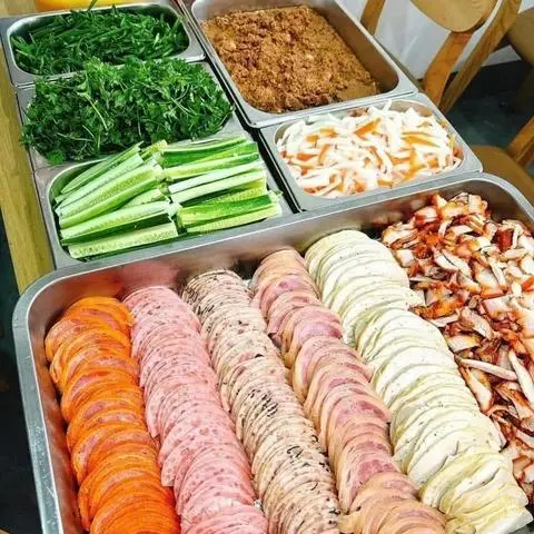 Hình ảnh Siêu phẩm số 10( 1 ổ Baguette dài đầy đủ + 1 ổ bánh mì tròn đầy đủ)