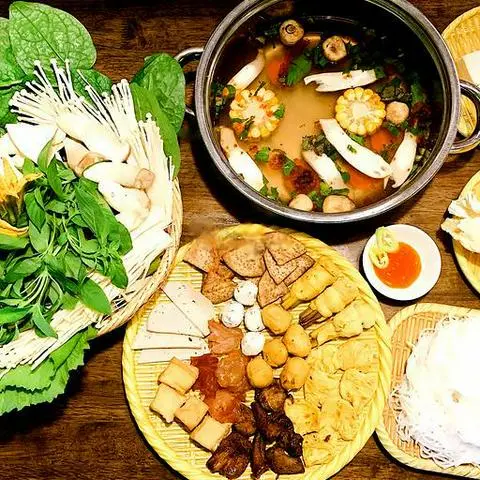 Hình ảnh Lẩu lá é chay
