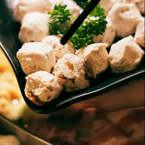 Hình ảnh CƠM CHAY - VIÊN KHO NẤM ĐÔNG CÔ