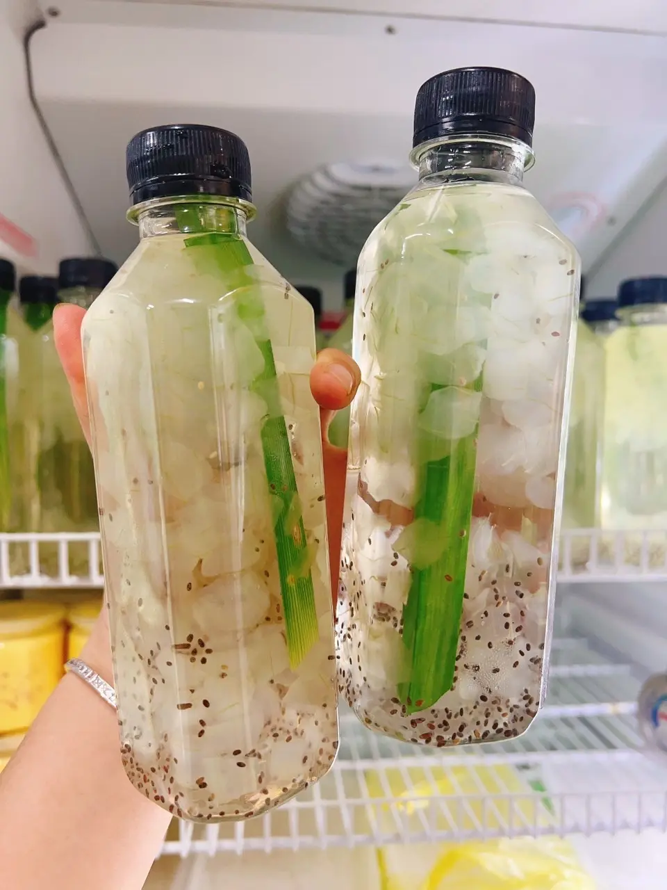 Hình ảnh Nha đam đường phèn hạt chia nhà nấu ít ngọt