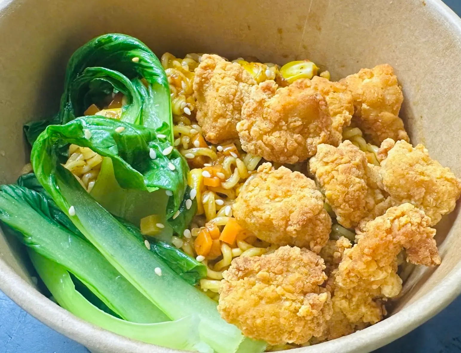 Hình ảnh Mì Trộn Gà Popcorn & Gà Xiên