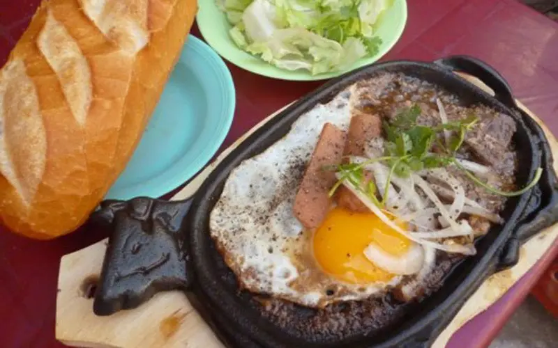 Hình ảnh bò né sốt tiêu đen