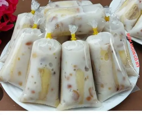 Hình ảnh kem chuối túi bịch (3 bịch)