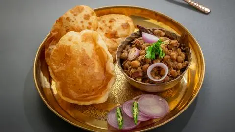 Hình ảnh CHOLE BHATURE (2PCS)