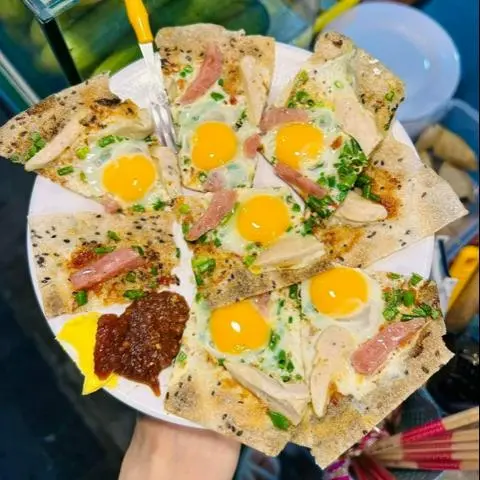 Hình ảnh Bánh tráng nướng ốp la