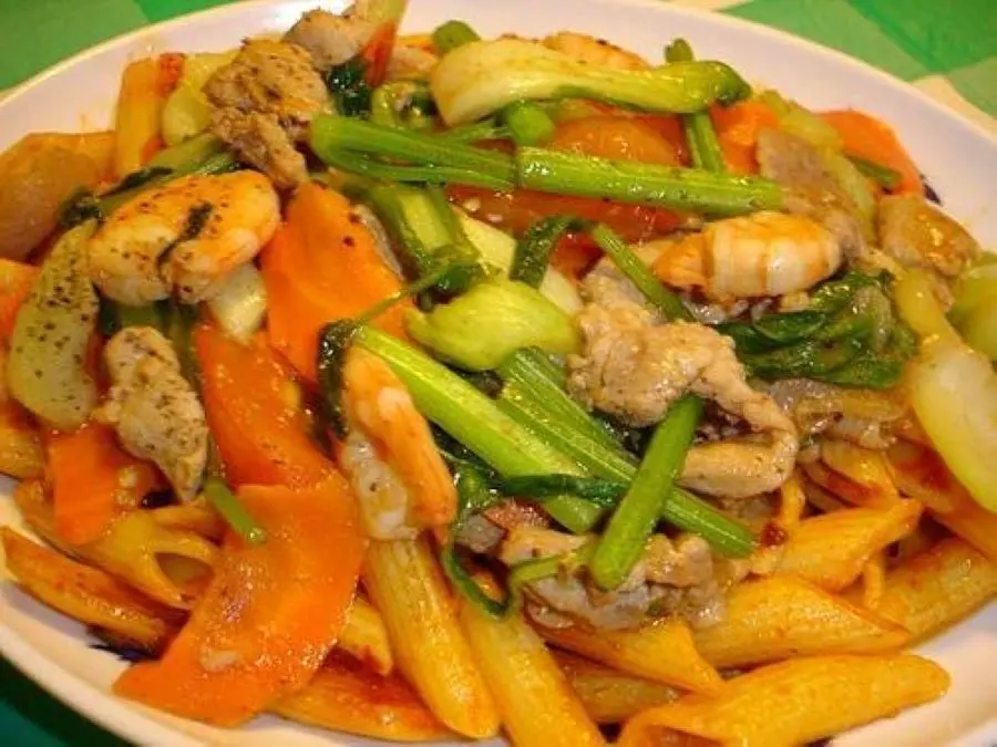 Hình ảnh Nui xào thập Cẩm