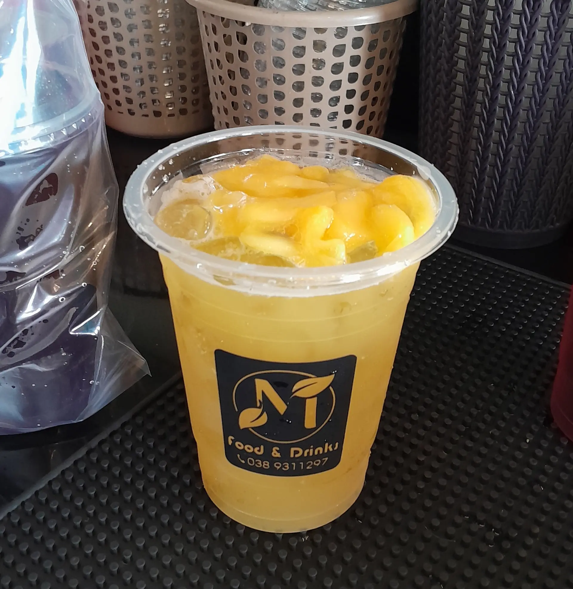 Hình ảnh Trà Mãng Cầu Tươi