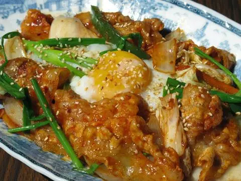 Hình ảnh SD9 - thịt heo xào kim chi