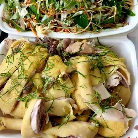 Hình ảnh Gà nguyên con - không có bộ lòng