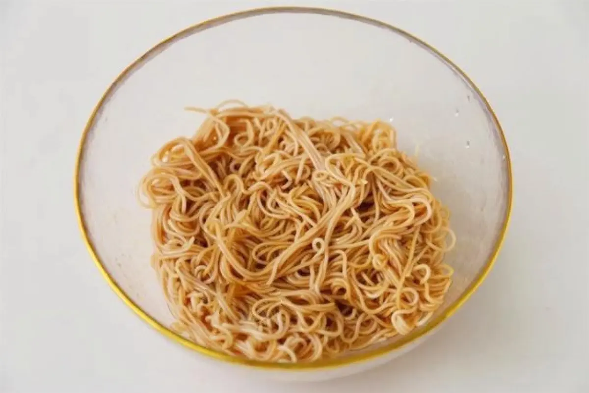 Hình ảnh Mì xào thêm 