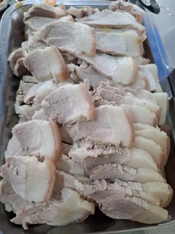 Hình ảnh Thịt Luộc Cà Pháo Mắm Tôm