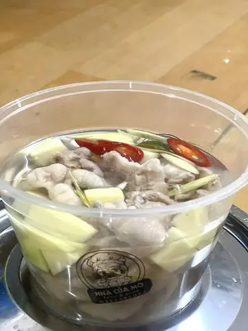 Hình ảnh Chân gà ngâm sả tắc - 1kg