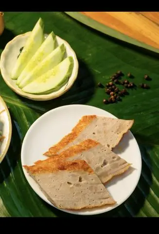Hình ảnh Bánh khúc chả mỡ